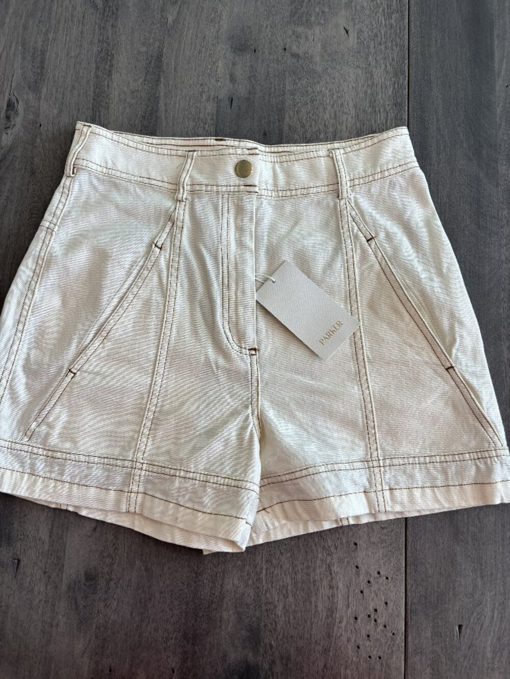 Parker Shorts Cream with Brown stitching. New (S 26-27" waist)